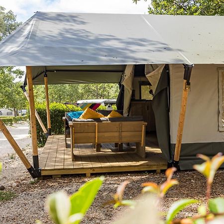 Easyatent Fkk Safari Tent Solaris Naturist - Clothes Free Poreč Rom bilde
