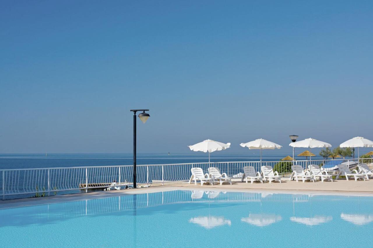 Easyatent Fkk Safari Tent Solaris Naturist - Clothes Free Poreč Eksteriør bilde