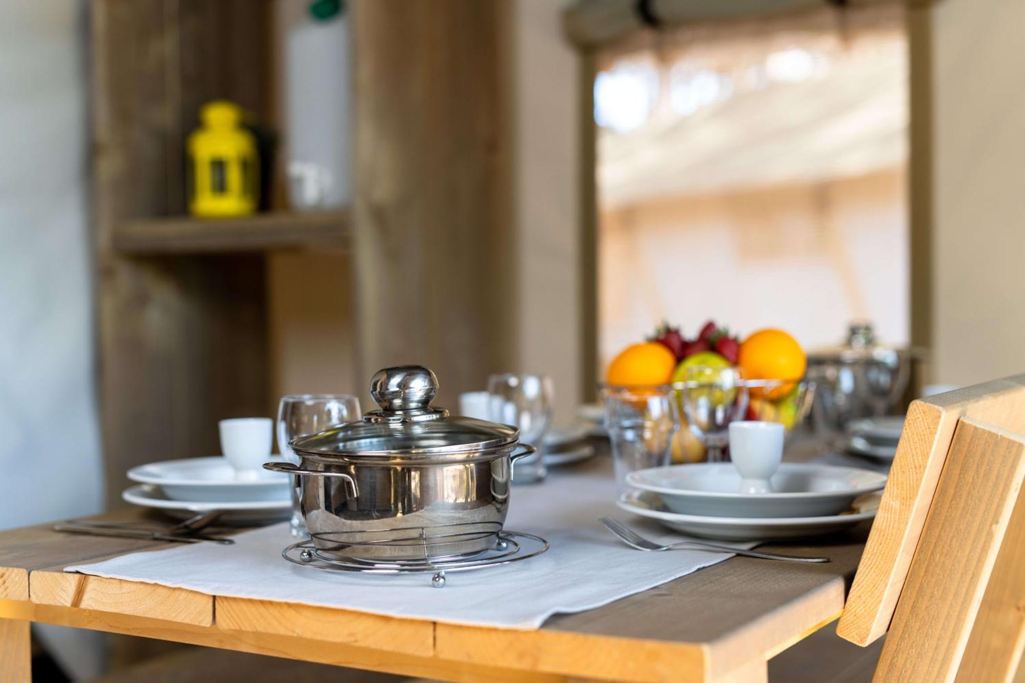 Easyatent Fkk Safari Tent Solaris Naturist - Clothes Free Poreč Rom bilde