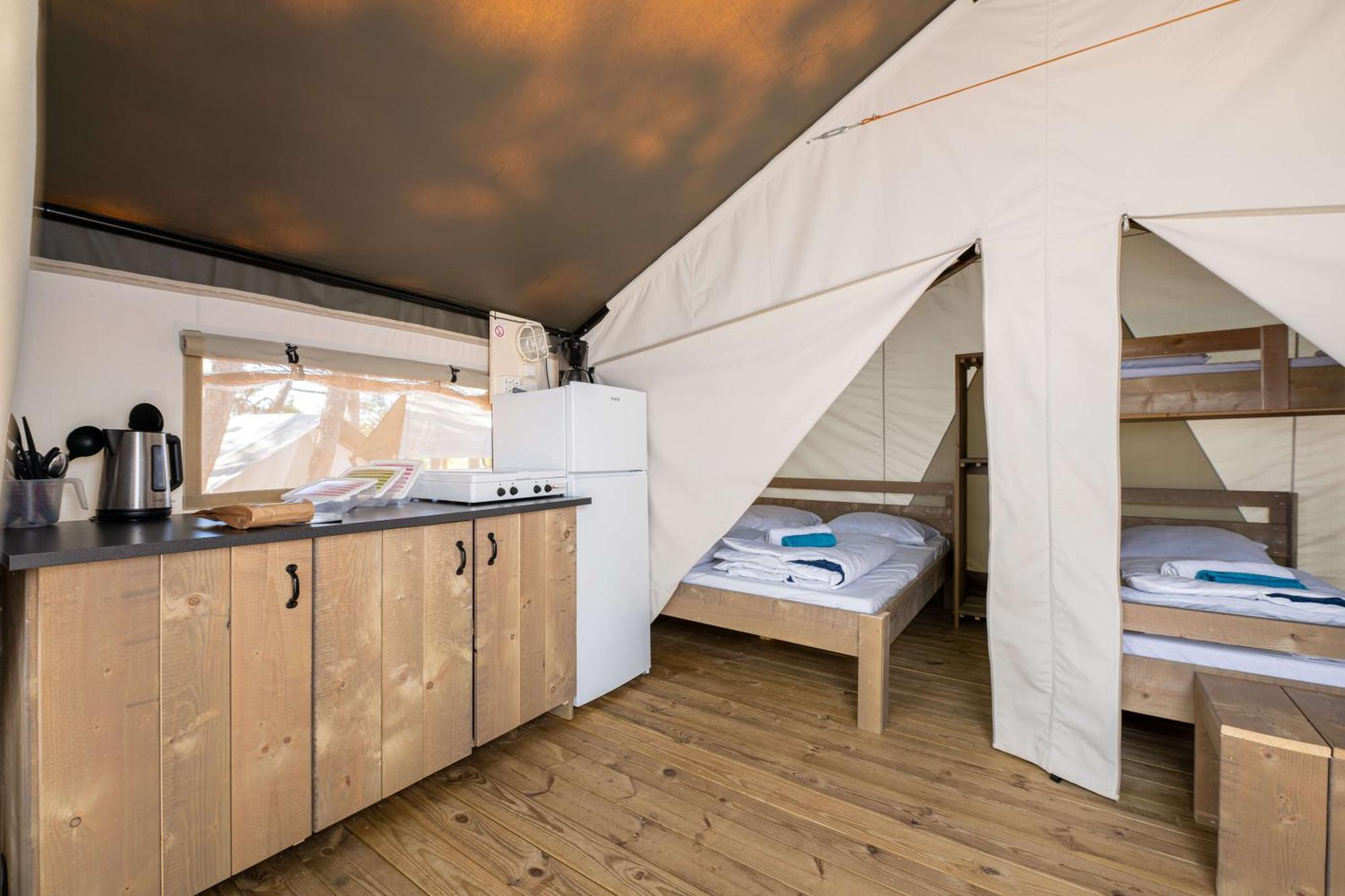 Easyatent Fkk Safari Tent Solaris Naturist - Clothes Free Poreč Rom bilde